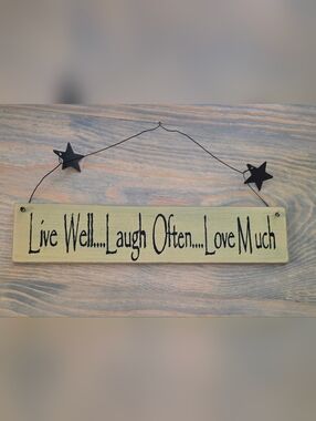 Rustic 'Live Well, Laugh Often, Love' Wall Sign - Unbranded